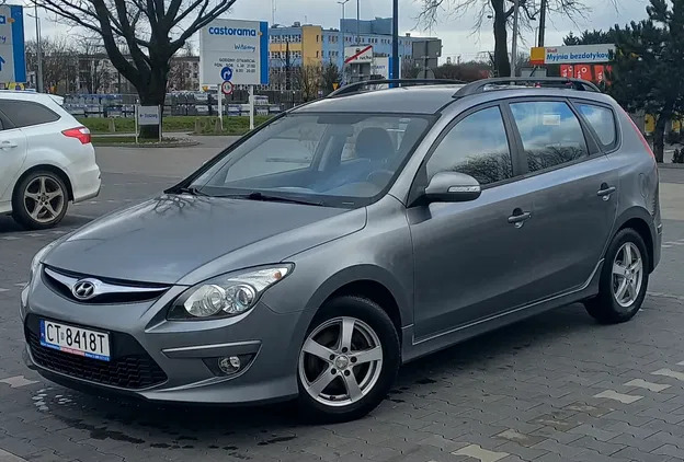 kujawsko-pomorskie Hyundai I30 cena 17500 przebieg: 222000, rok produkcji 2011 z Bydgoszcz